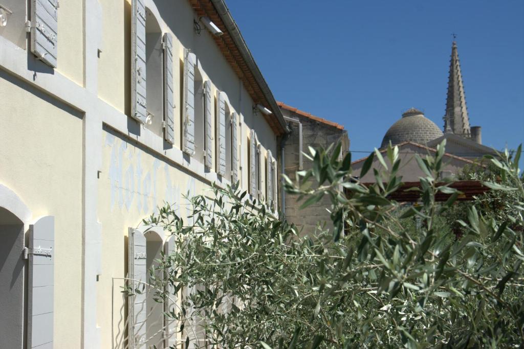 Hotel Du Cheval Blanc Saint-Rémy-de-Provence 외부 사진