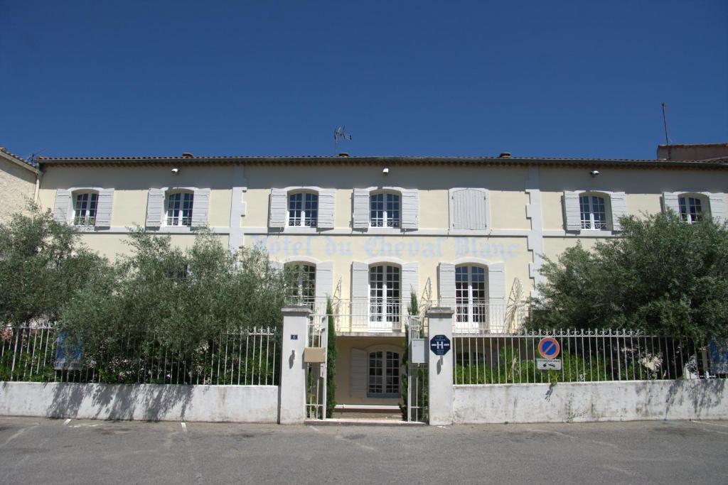 Hotel Du Cheval Blanc Saint-Rémy-de-Provence 외부 사진