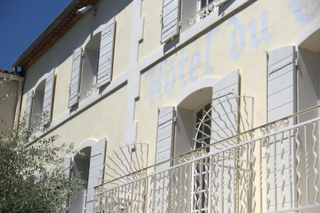 Hotel Du Cheval Blanc Saint-Rémy-de-Provence 외부 사진